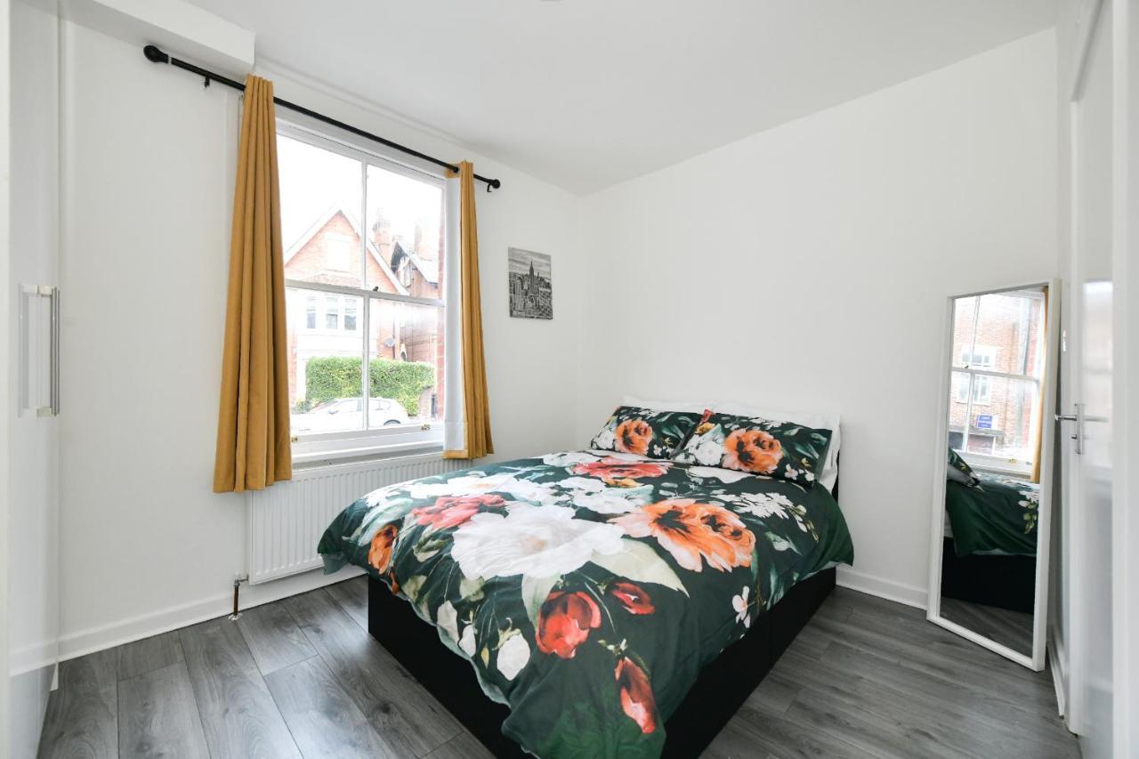 Waylen Street Suites Reading Extérieur photo