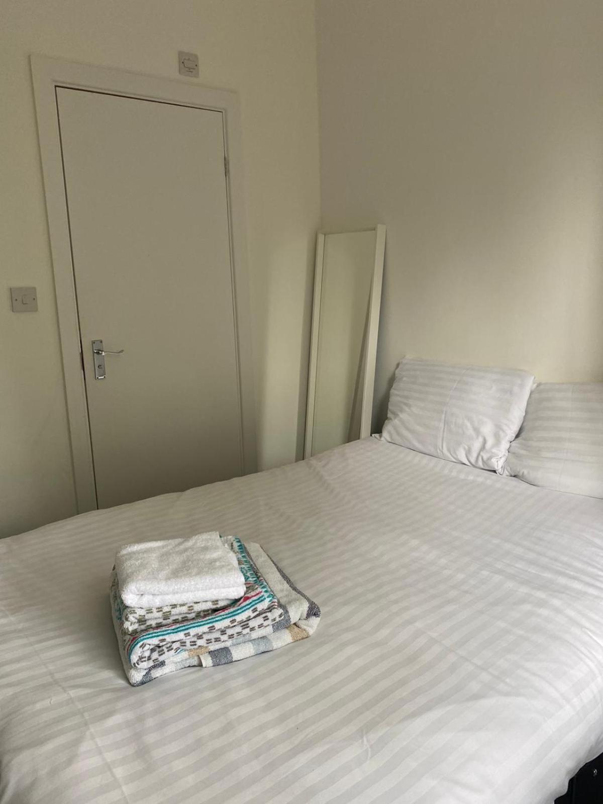 Waylen Street Suites Reading Chambre photo