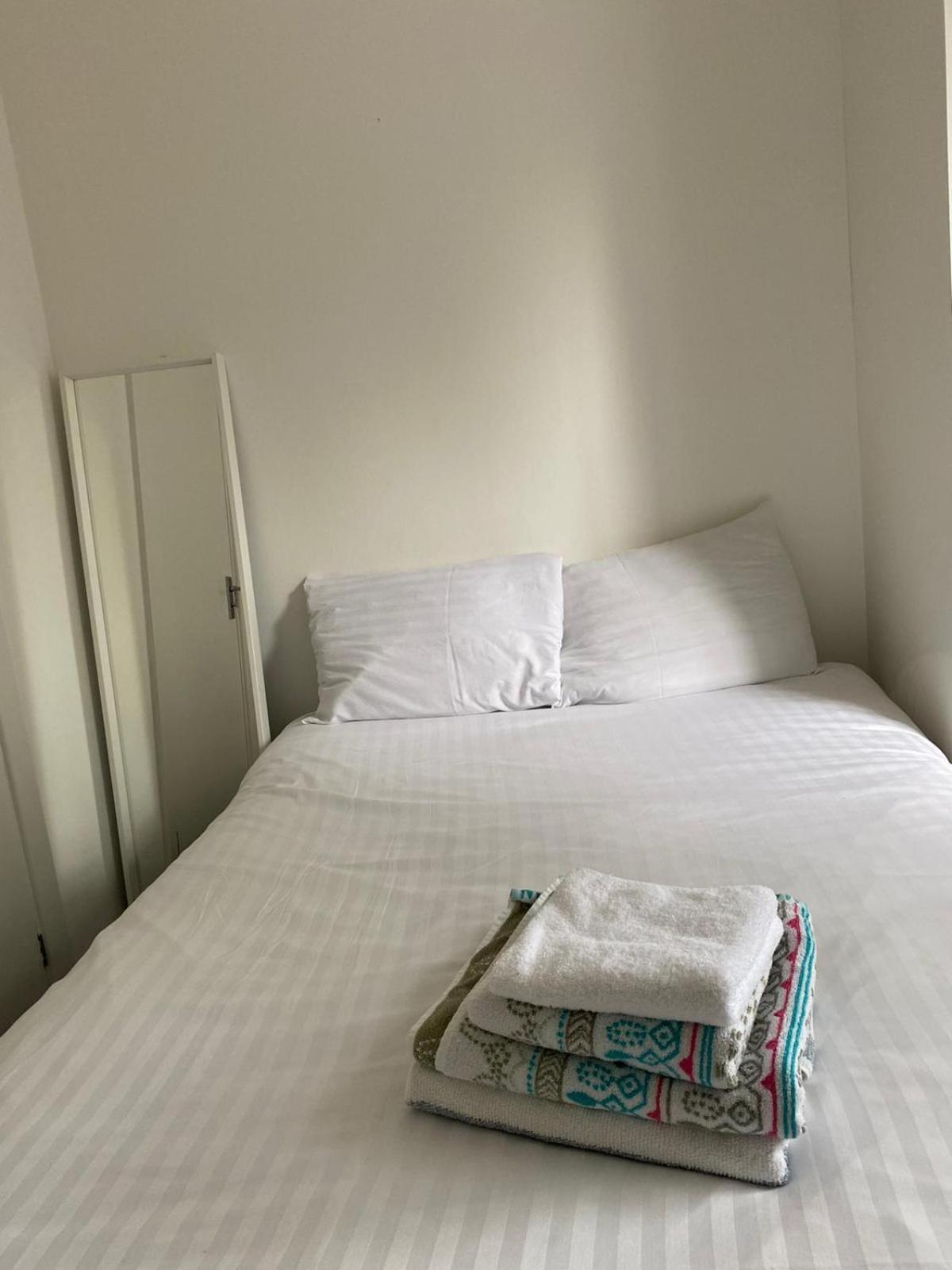 Waylen Street Suites Reading Chambre photo